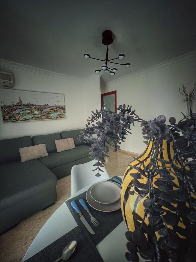 Apartament Loftriana Sewilla Zewnętrze zdjęcie